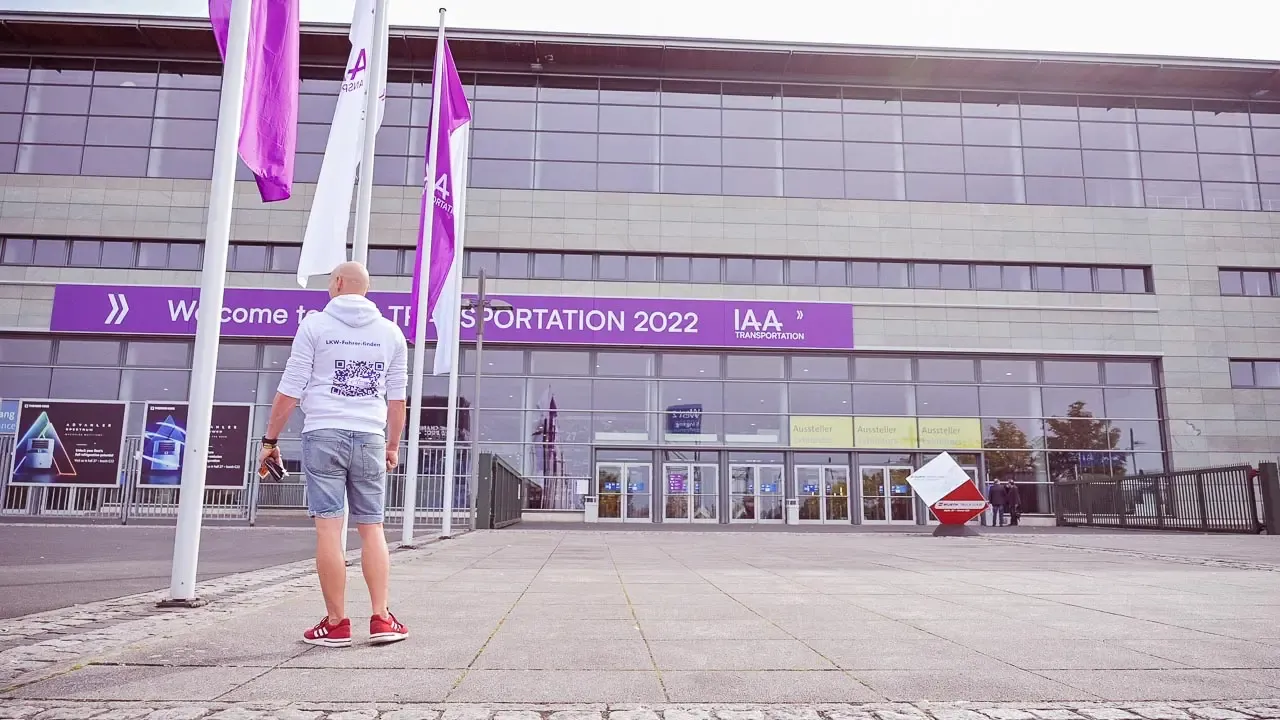 lkwfahrerfinden.comdavid mederake iaa transportation2022gedanken zum lkw fahrermangel